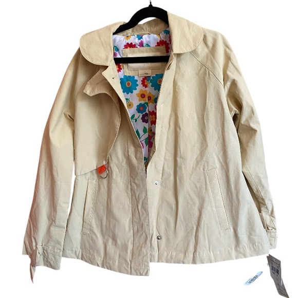 Weatherproof Other - Waterproof Tan Trench Coat Floral Lining Pockets NWT Size 8